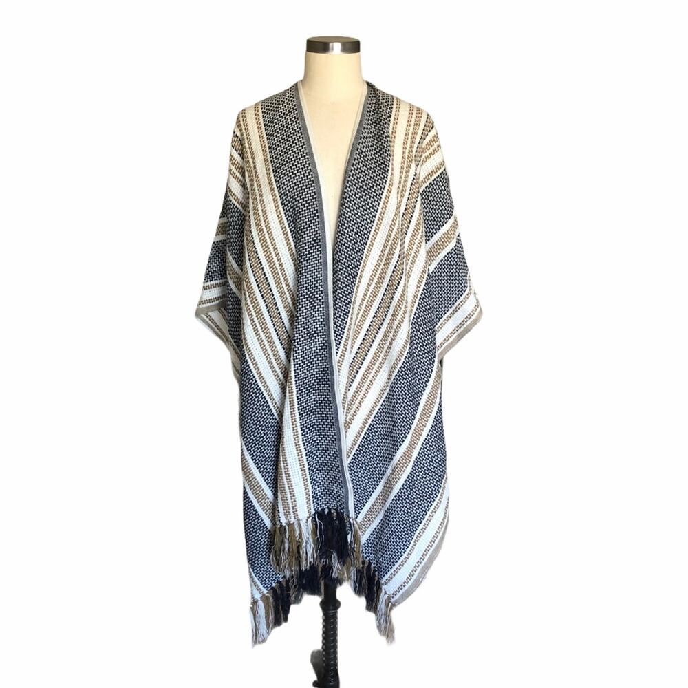 TREASURE & BOND Open Weave Tassel Ruana‎ Navy Tan One Size NWT